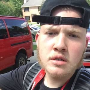 Meet your Posher, Alex